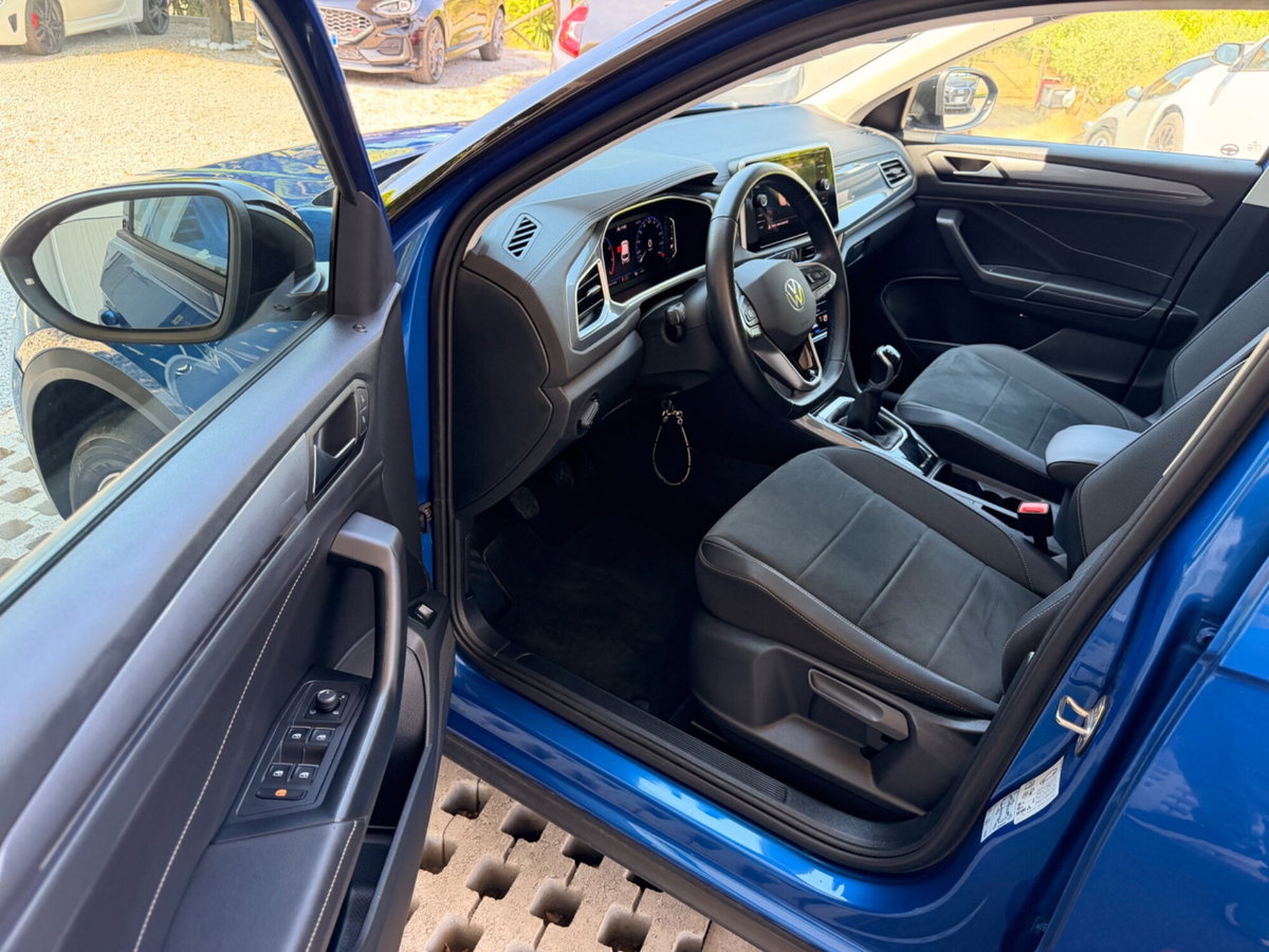 Volkswagen T-Roc 1.0 TSI R-Line (10)