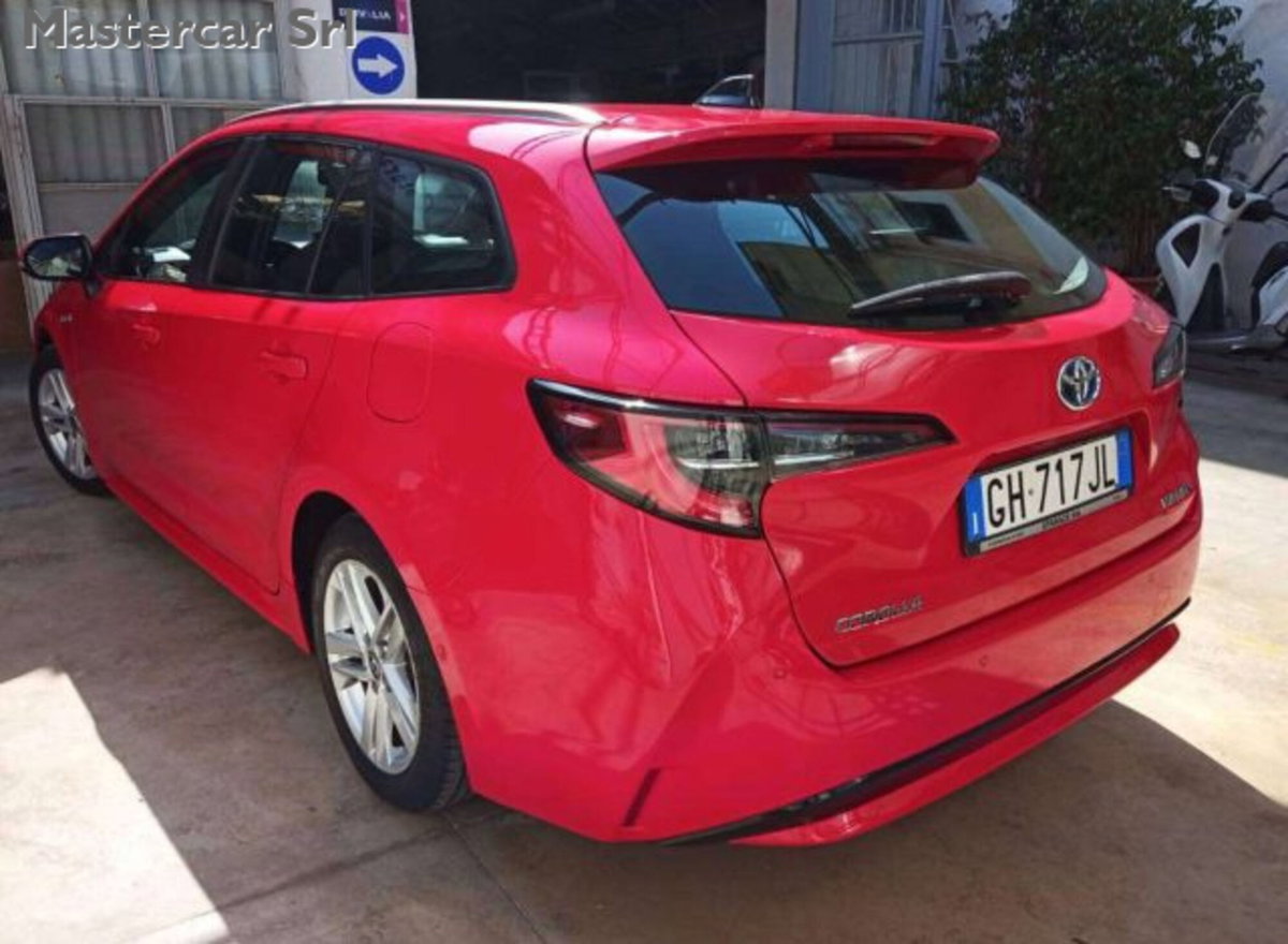 Toyota Corolla Touring Sports 1.8h Active auto (3)