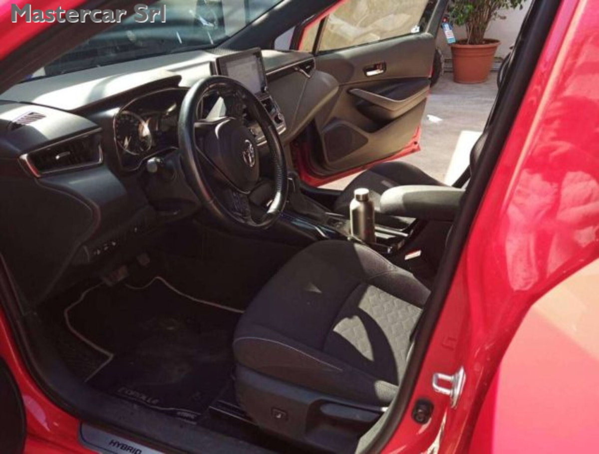 Toyota Corolla Touring Sports 1.8h Active auto (6)