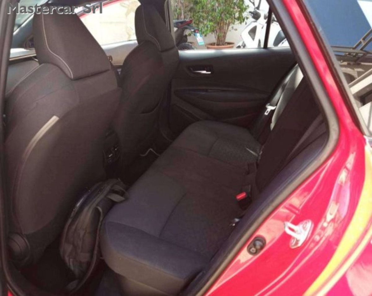 Toyota Corolla Touring Sports 1.8h Active auto (7)