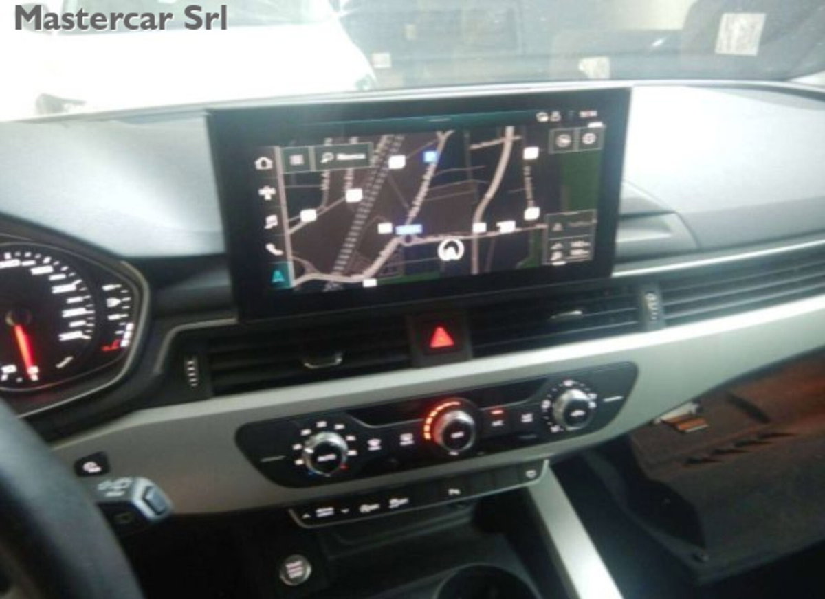 Audi A4 Avant 30 2.0 tdi mhev Business Advanced 136cv s-tronic (11)