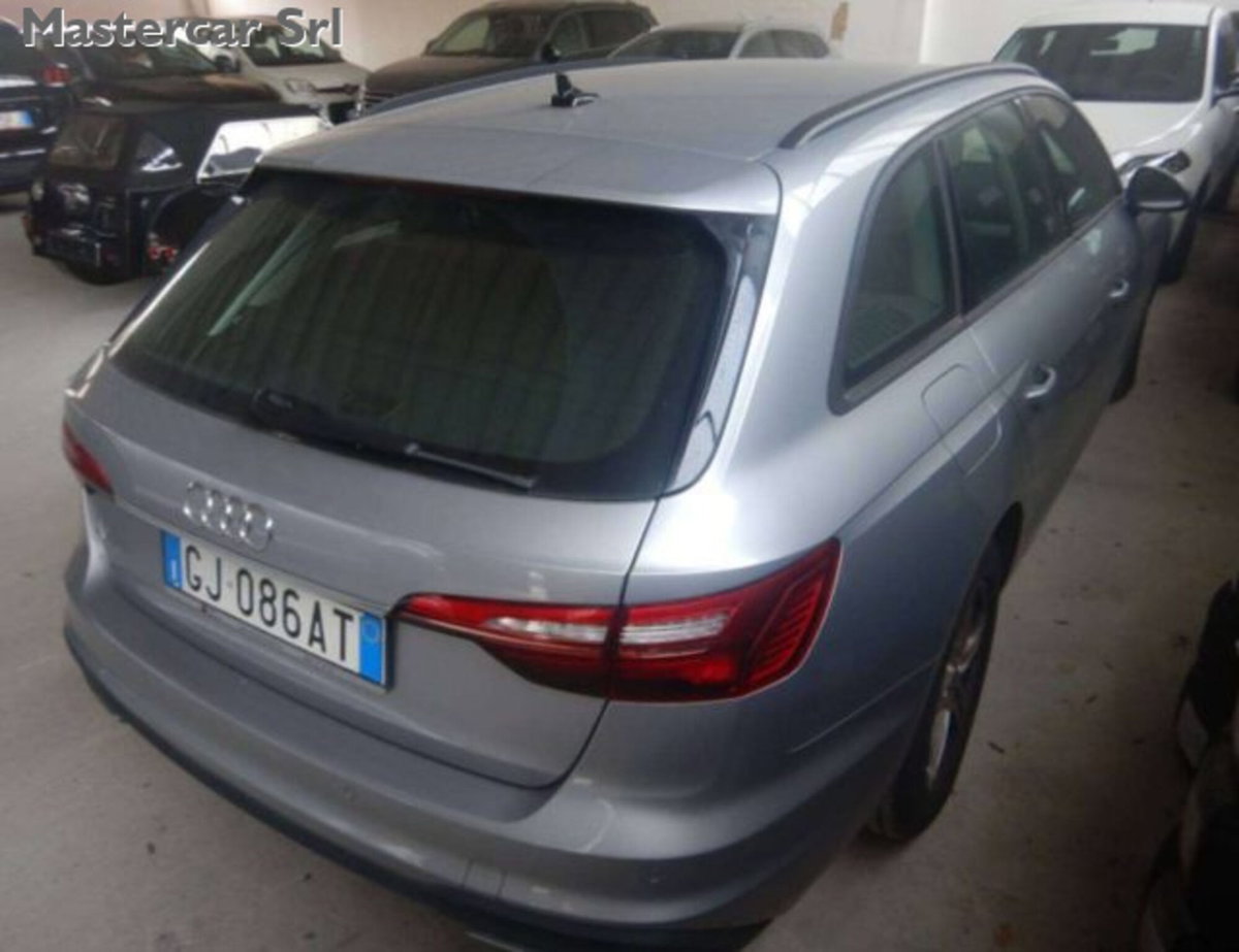 Audi A4 Avant 30 2.0 tdi mhev Business Advanced 136cv s-tronic (4)