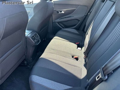 Peugeot 3008 BlueHDi 130 S&S Business (11)