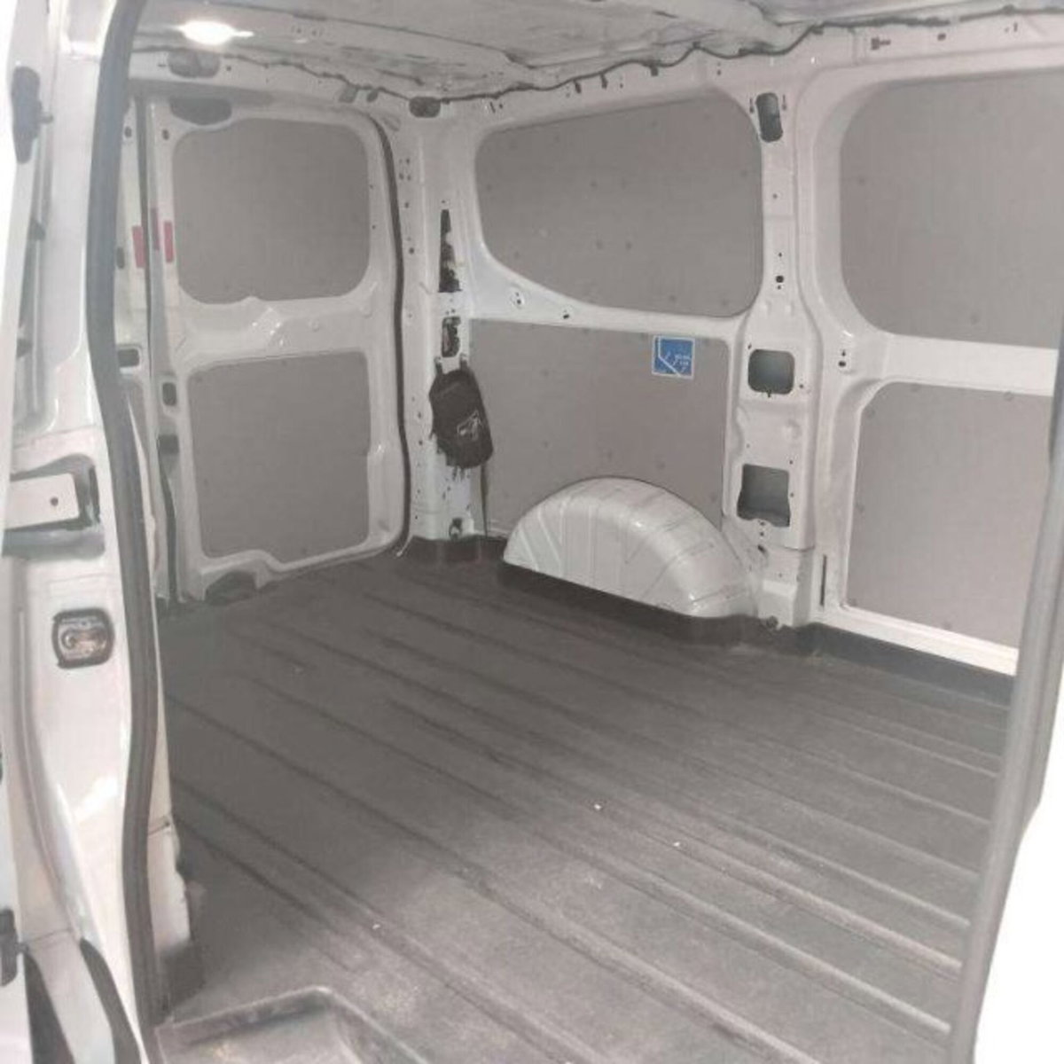 Ford Transit Custom  320 2.0 ecoblue 136cv combi M1 Trend L1H1 (12)
