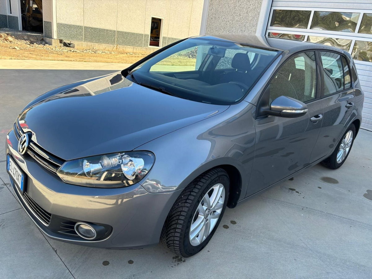 Volkswagen Golf 1.6 TDI DPF 5p. Highline (8)