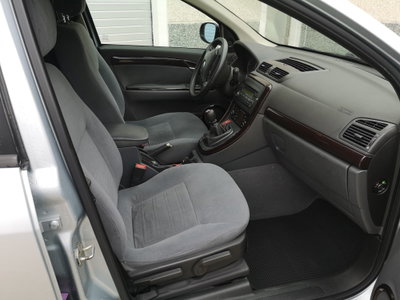 Fiat Croma 1.9 Multijet 16V Emotion (10)