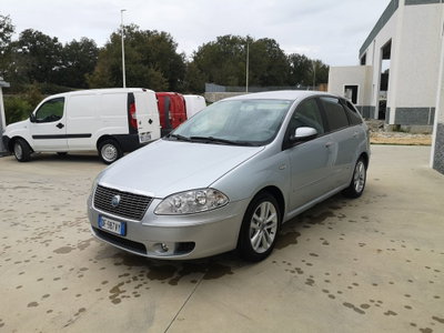 Fiat Croma 1.9 Multijet 16V Emotion (2)