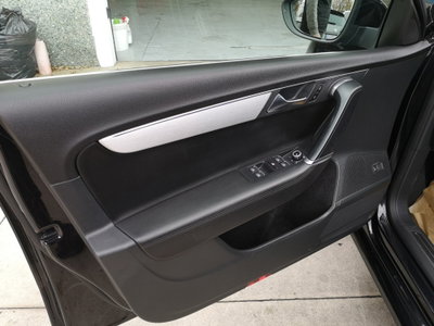 Volkswagen Passat CC CC 2.0 TDI DPF DSG BlueM. Tech. (11)