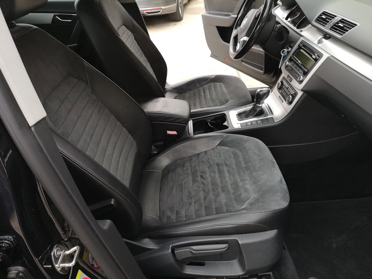 Volkswagen Passat CC CC 2.0 TDI DPF DSG BlueM. Tech. (17)