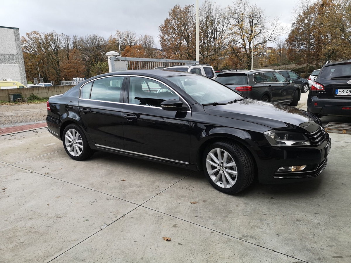 Volkswagen Passat CC CC 2.0 TDI DPF DSG BlueM. Tech. (3)