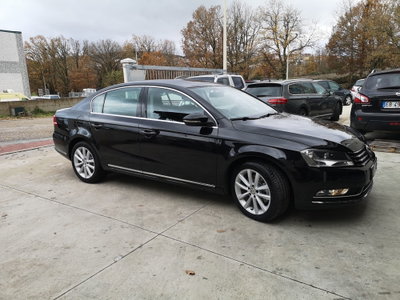Volkswagen Passat CC CC 2.0 TDI DPF DSG BlueM. Tech. (3)
