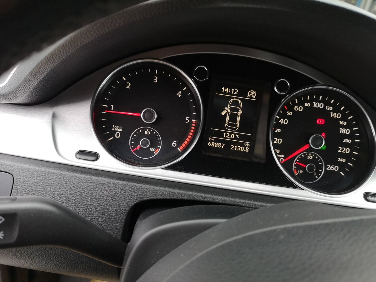 Volkswagen Passat CC CC 2.0 TDI DPF DSG BlueM. Tech. (9)