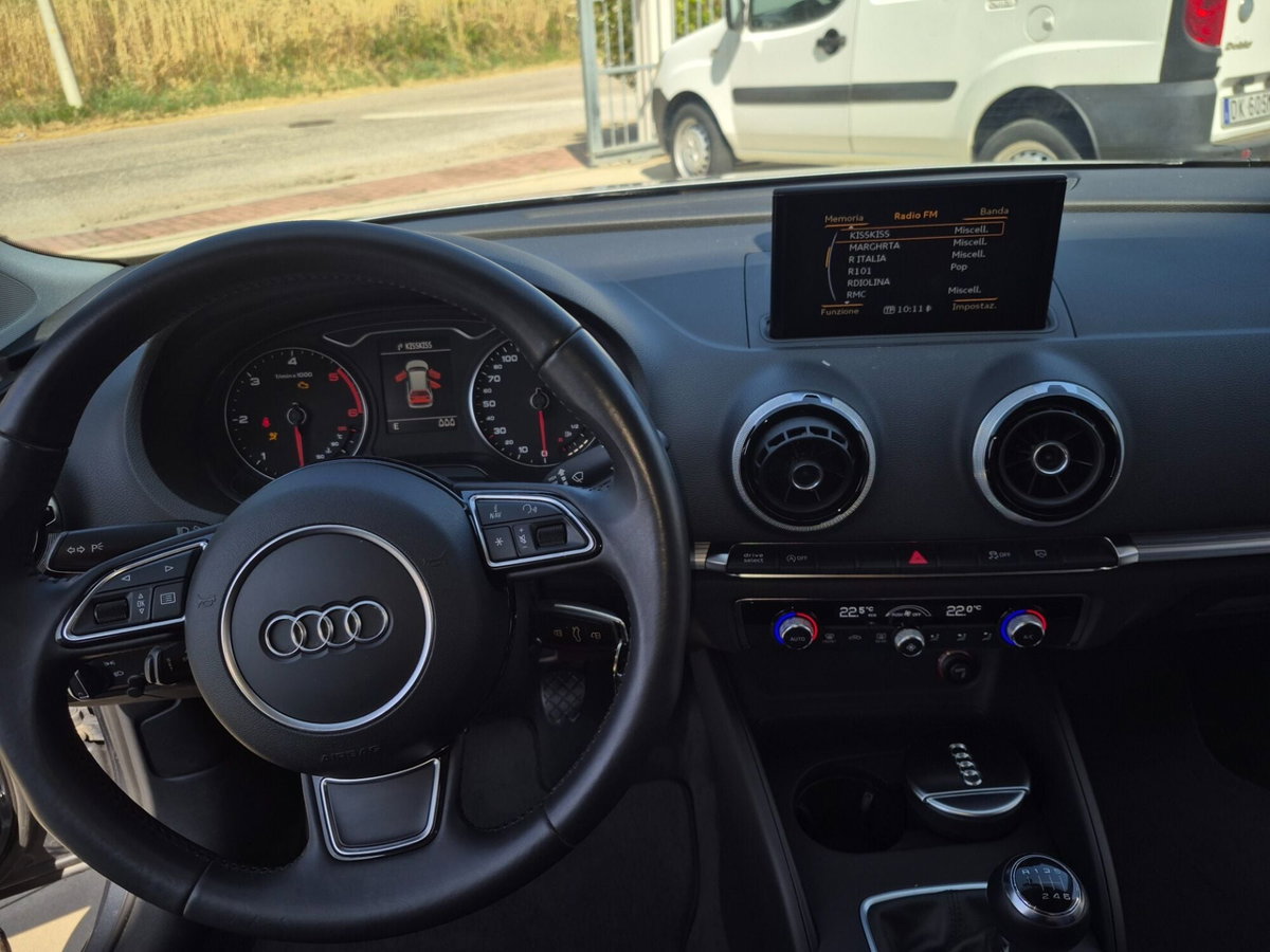 Audi A3 Sportback 2.0 TDI S tronic Ambition (18)