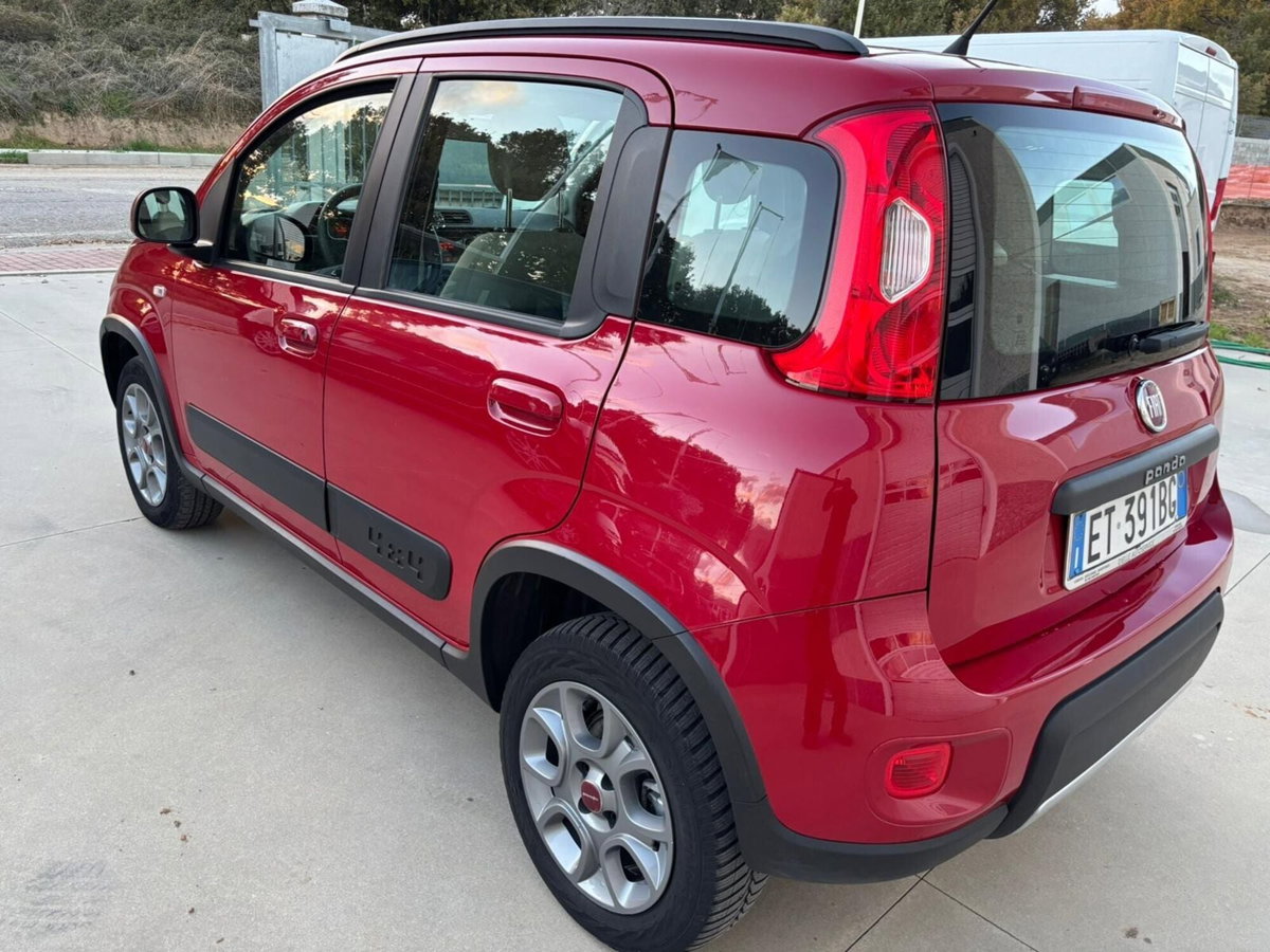 Fiat Panda 1.3 MJT 16V DPF 4x4 Climbing