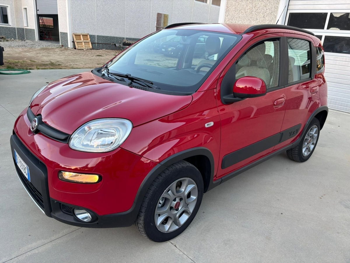 Fiat Panda 1.3 MJT 16V DPF 4x4 Climbing (7)