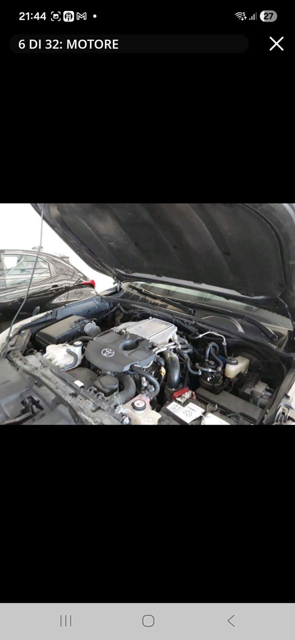 Toyota Hilux 2.D-4D 4WD porte Double Cab Comfort (16)