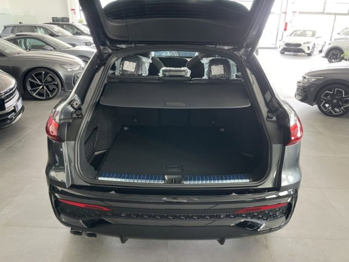 Audi Q5 Sportback Sportback 40 2.0 tdi mhev 12V quattro s-tronic (9)
