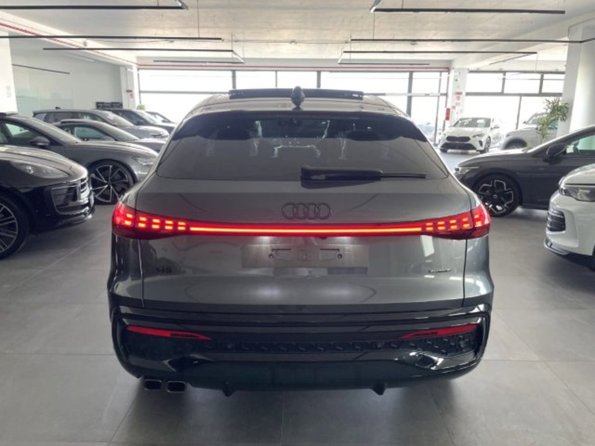 Audi Q5 Sportback Sportback 40 2.0 tdi mhev 12V quattro s-tronic (20)