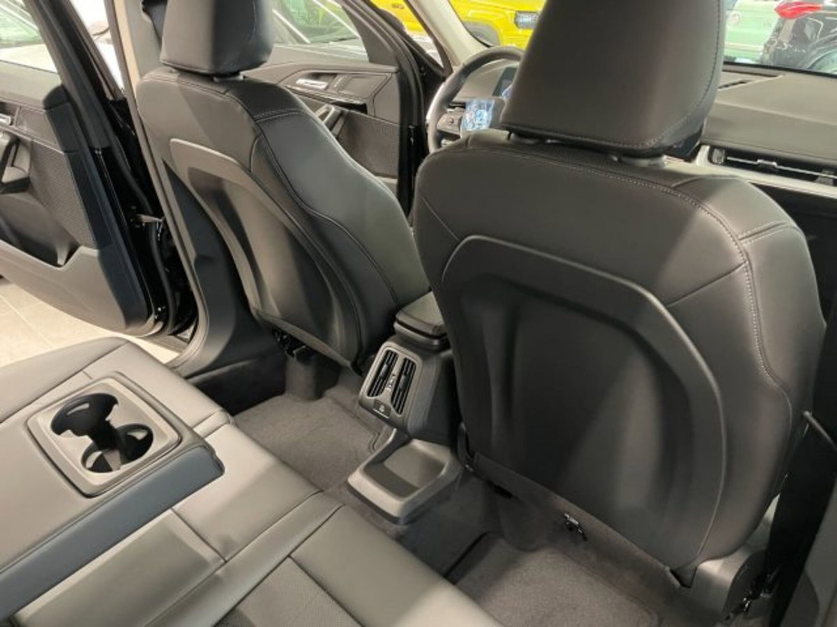 BMW X1 sdrive18d X-Line auto (10)