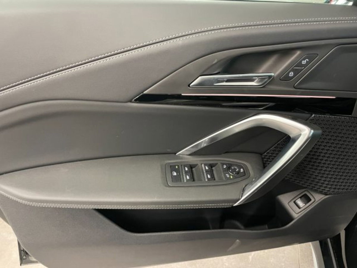 BMW X1 sdrive18d X-Line auto (11)