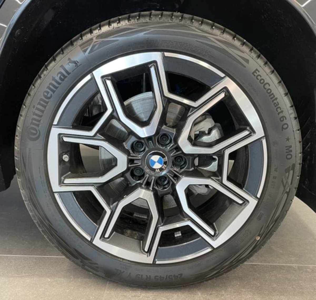 BMW X1 sdrive18d X-Line auto (13)