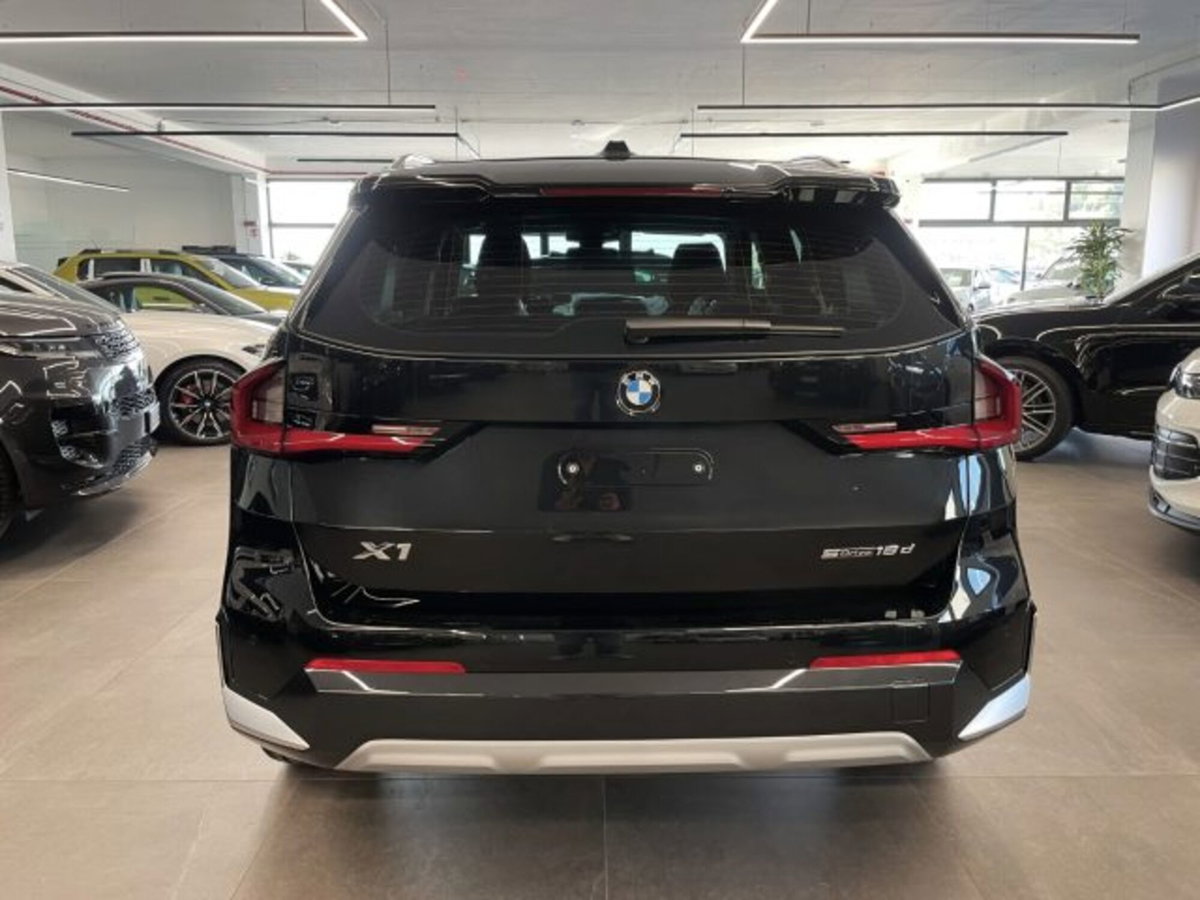 BMW X1 sdrive18d X-Line auto (19)