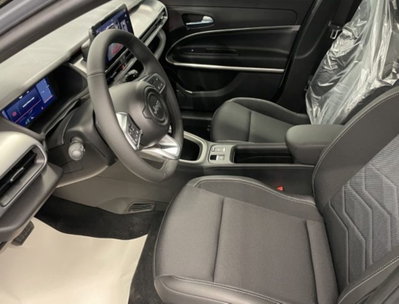 Jeep Avenger 1.2 turbo Summit fwd 100cv (2)