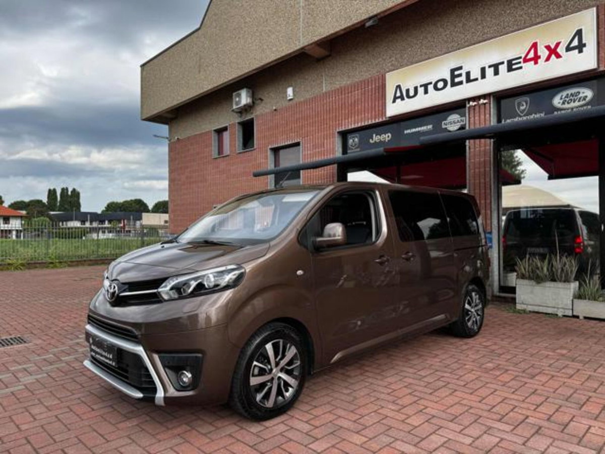 Toyota Proace Verso Verso 2.0D 180 CV L2 D Luxury
