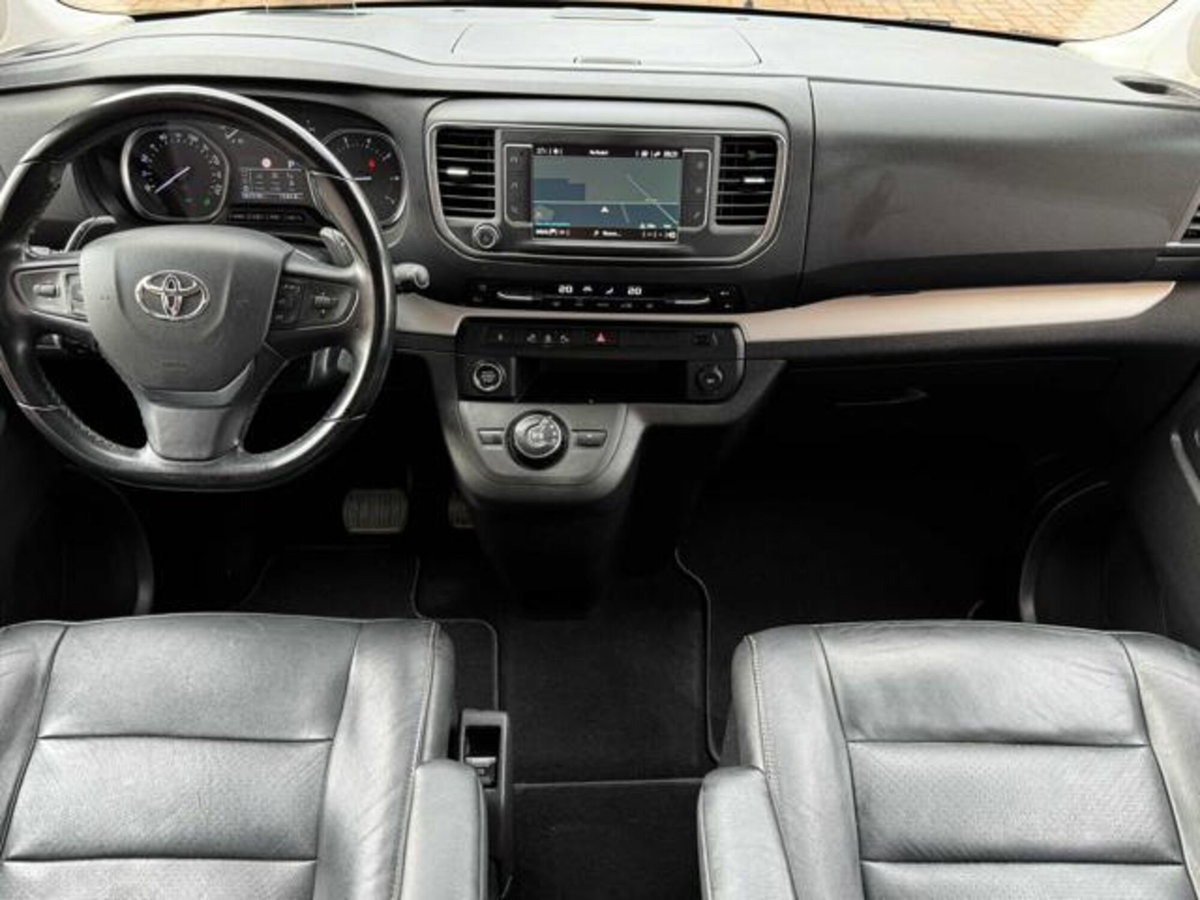 Toyota Proace Verso Verso 2.0D 180 CV L2 D Luxury (3)