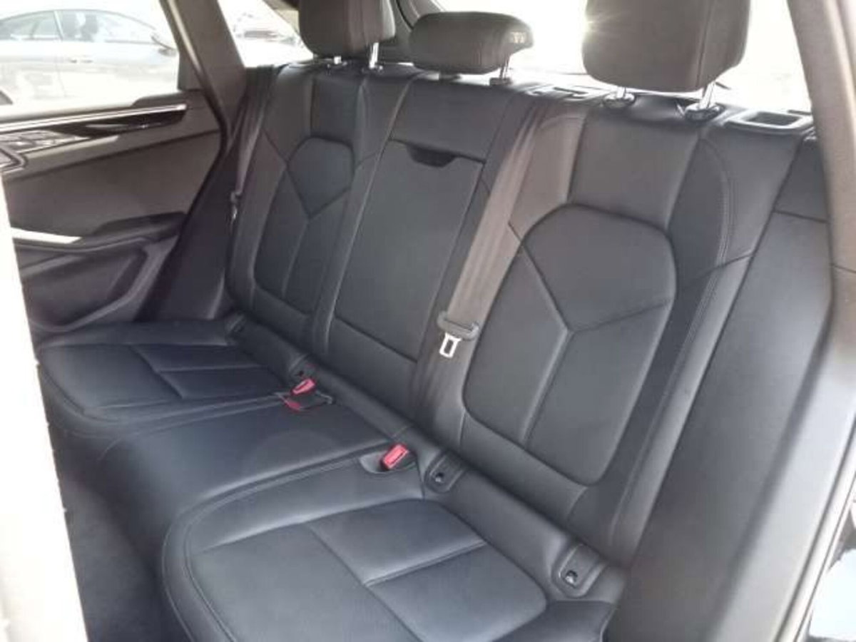 Porsche Macan S (8)