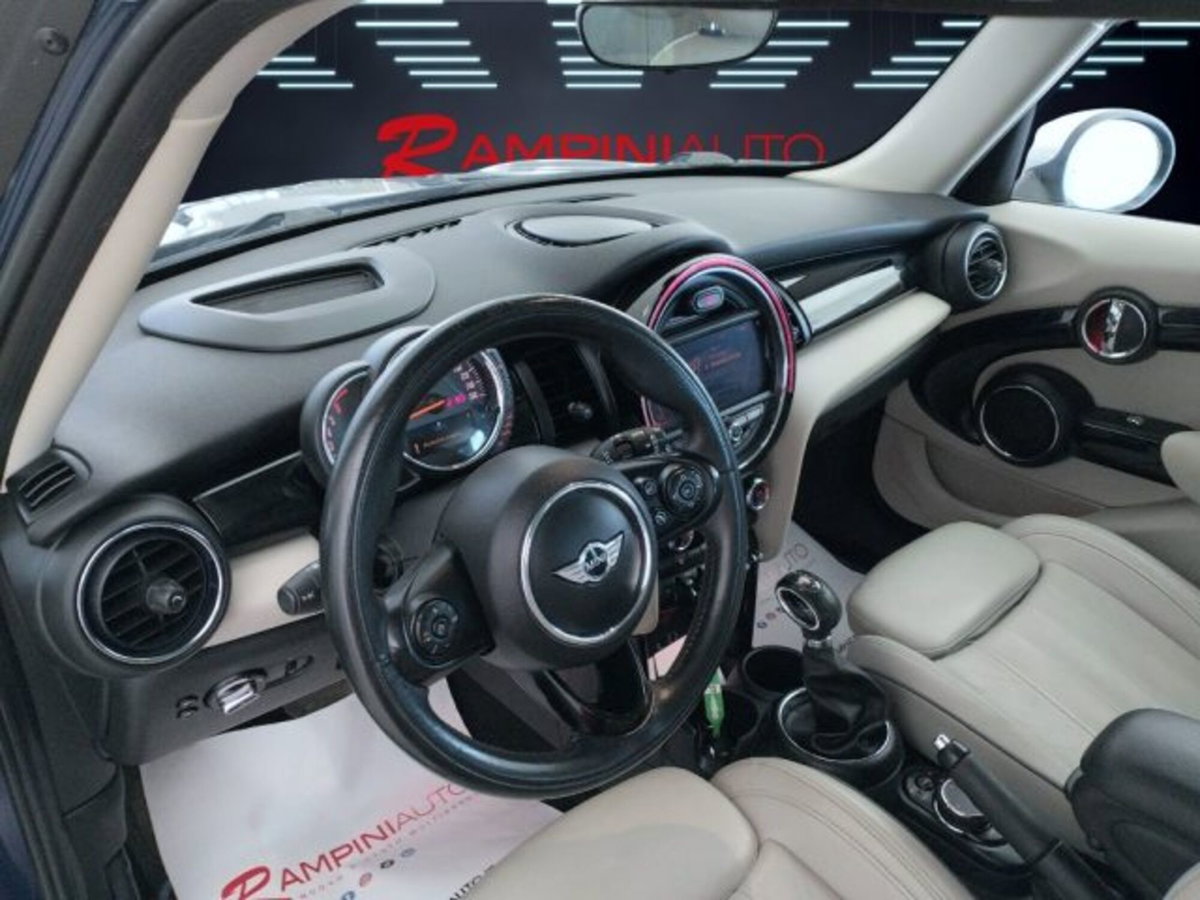 MINI Mini 1.5 Cooper D Boost 5 porte (15)