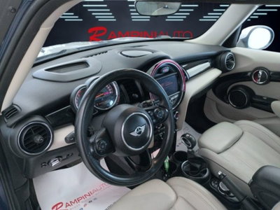 MINI Mini 1.5 Cooper D Boost 5 porte (15)