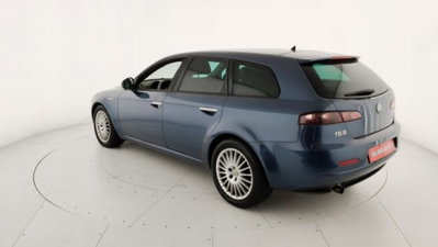 Alfa Romeo 159 SportWagon 1.9 JTDm 16V Sportwagon Exclusive Q-Tronic (5)