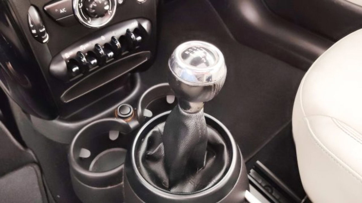 MINI Mini Paceman 1.6 Cooper D Paceman (11)