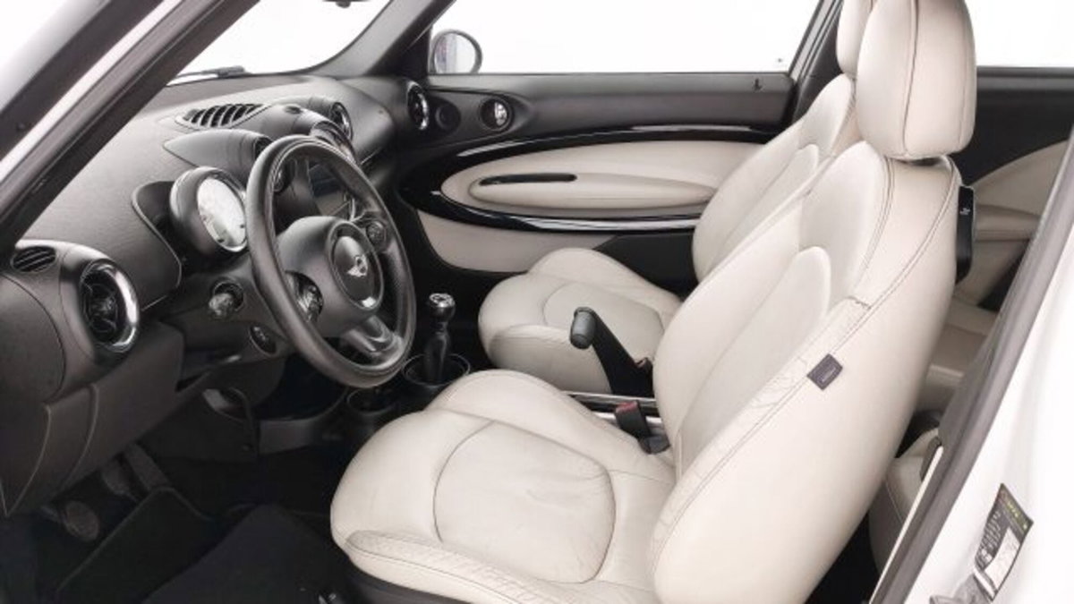 MINI Mini Paceman 1.6 Cooper D Paceman (12)