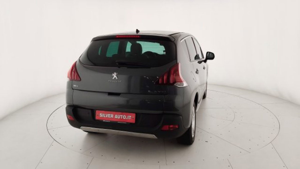 Peugeot 3008 BlueHDi 150 S&S Business (18)