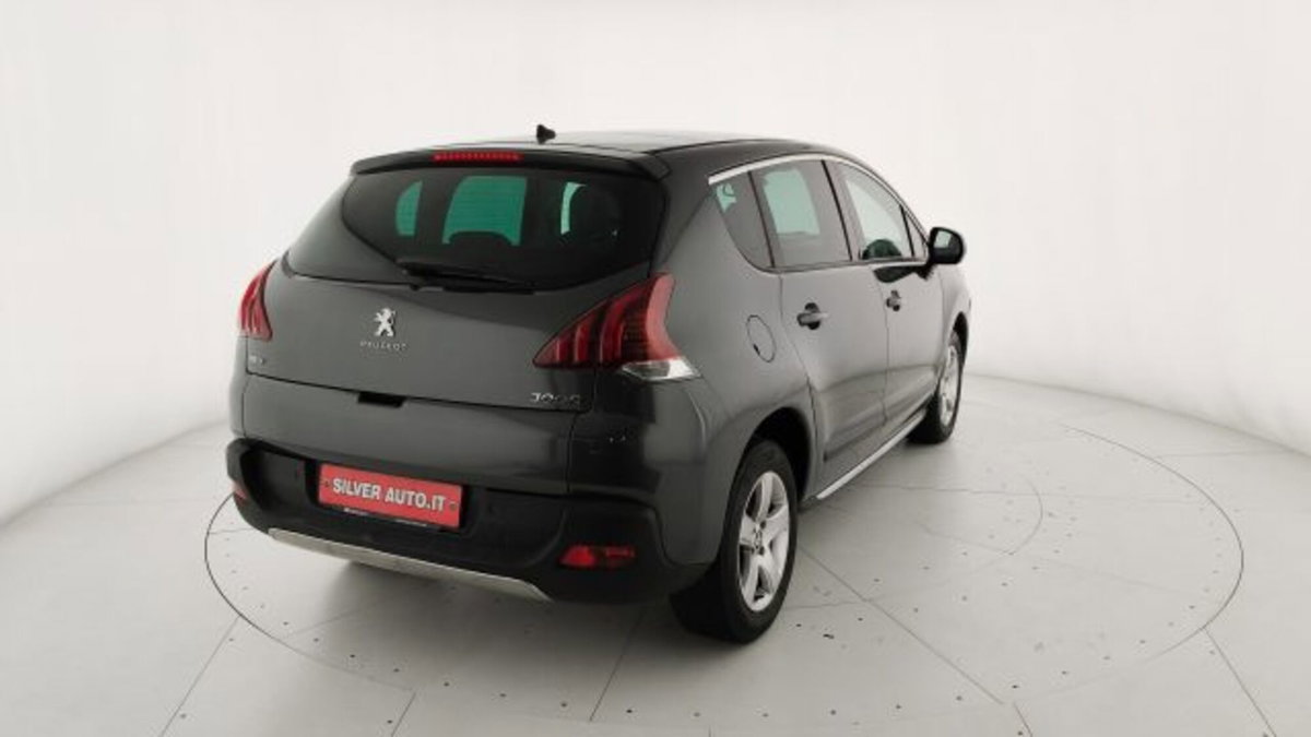 Peugeot 3008 BlueHDi 150 S&S Business (19)
