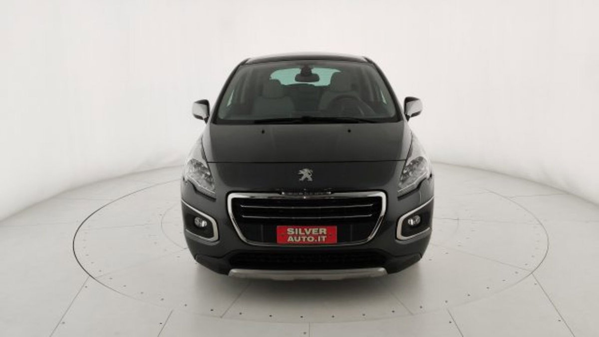 Peugeot 3008 BlueHDi 150 S&S Business (2)