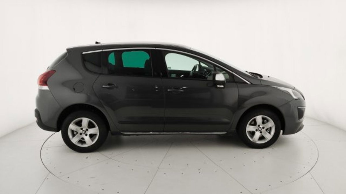 Peugeot 3008 BlueHDi 150 S&S Business (8)