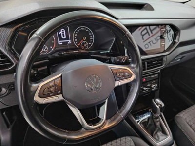 Volkswagen T-Cross 1.0 TSI 110 CV Sport (5)
