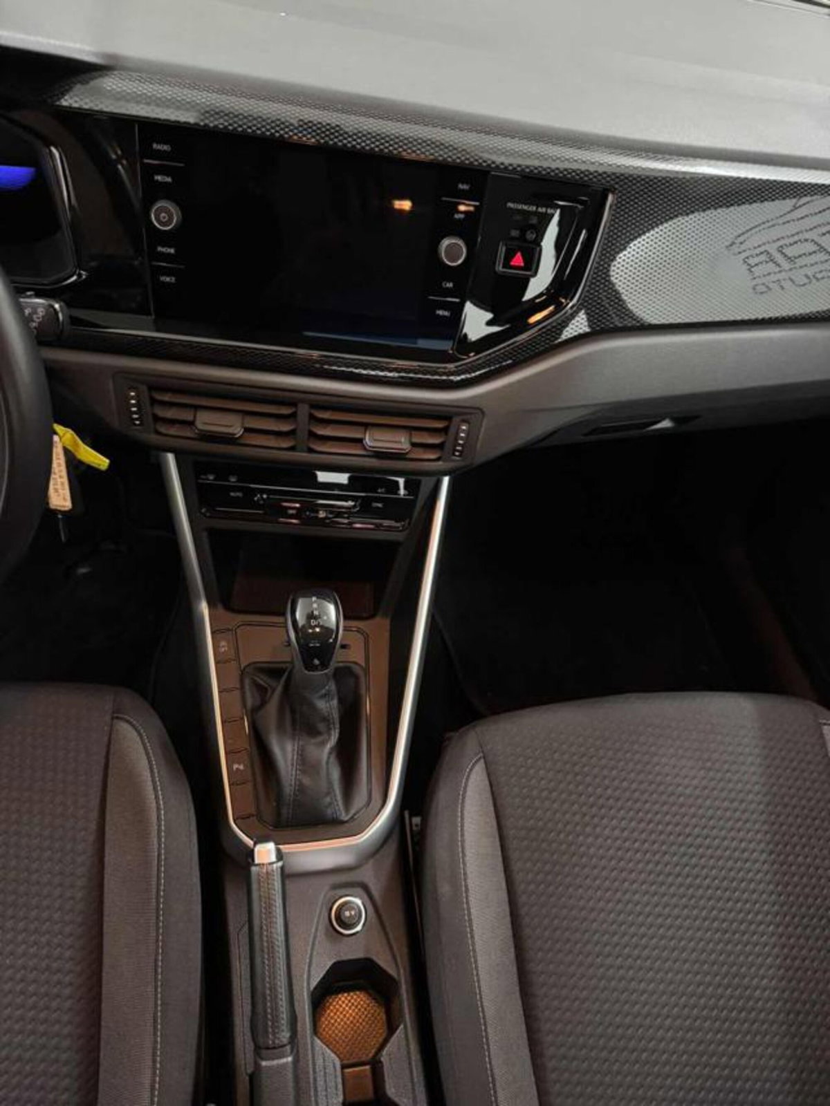 Volkswagen Polo 1.0 tsi Edition 50 95cv dsg (5)