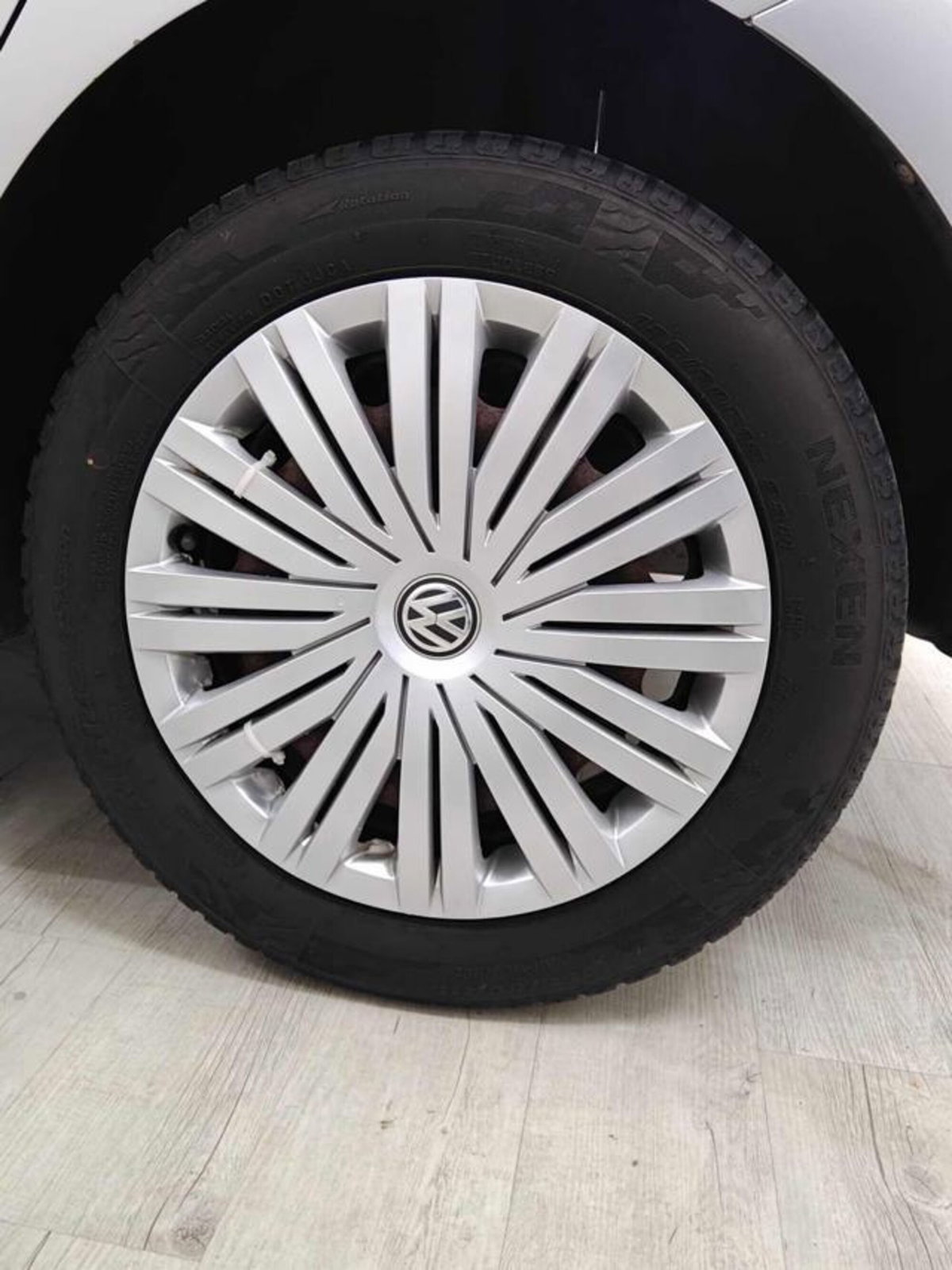 Volkswagen Polo 1.0 MPI 75 CV 5p. Comfortline (8)