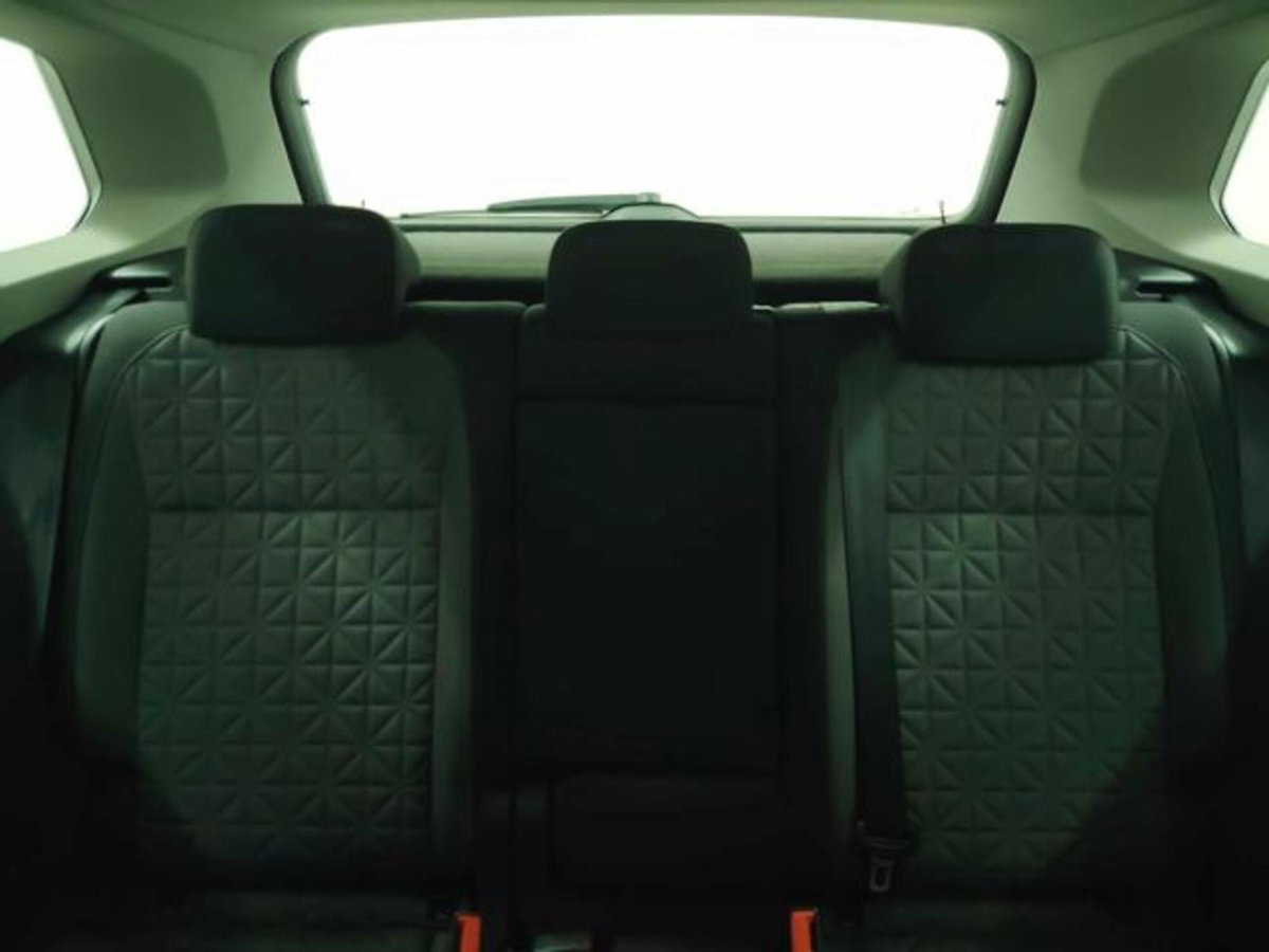 Volkswagen Tiguan 2.0 TDI SCR Life (8)