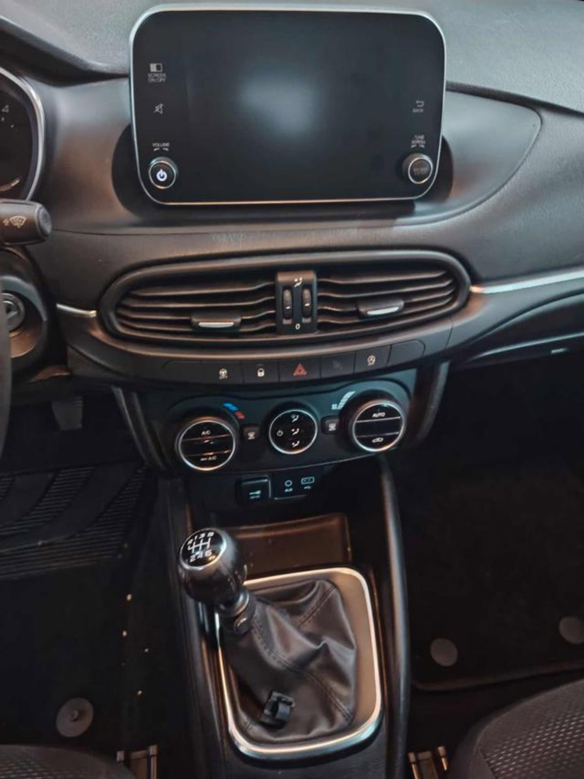 Fiat Tipo Tipo 1.6 Mjt 4 porte Lounge (7)