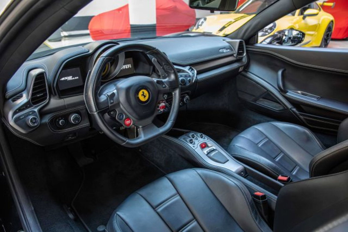 Ferrari 458 Coupé 458 Italia DCT (8)
