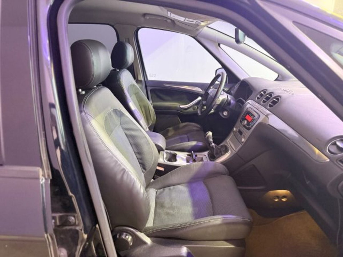 Ford S-Max 2.0 TDCi 140CV Titanium DPF (14)