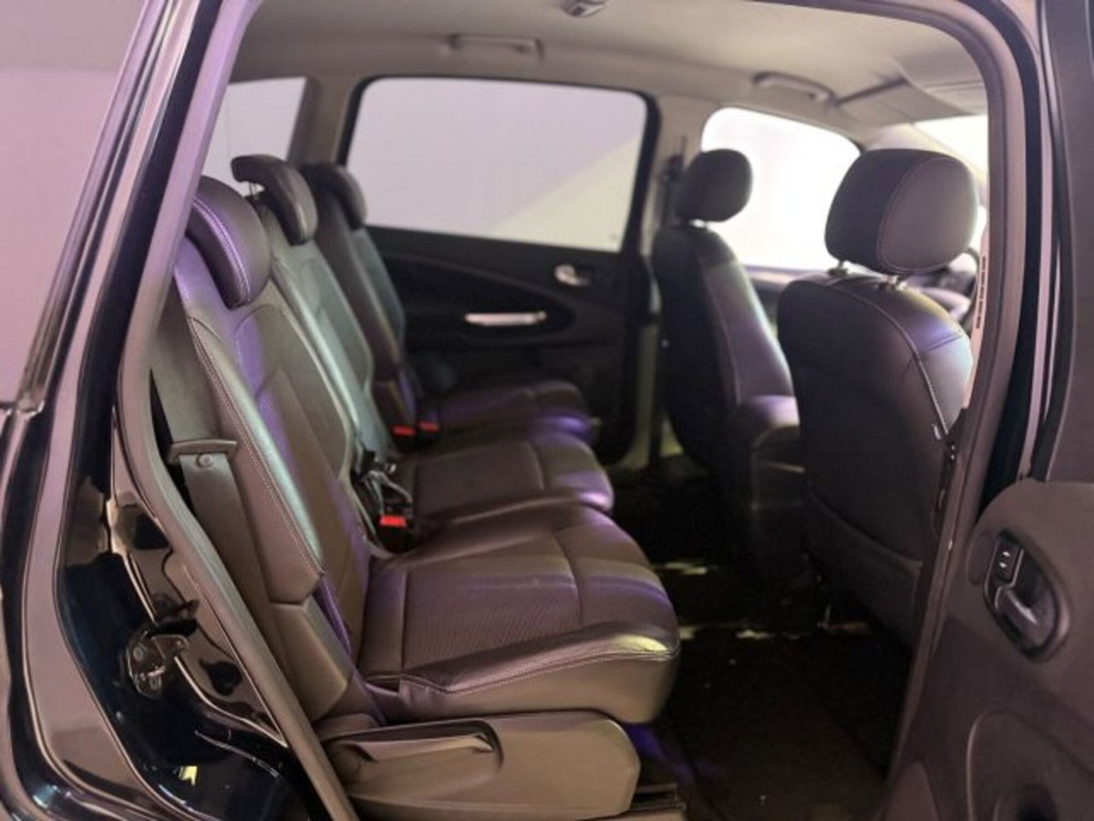 Ford S-Max 2.0 TDCi 140CV Titanium DPF (15)