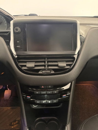 Peugeot 208 82 5 porte Allure (15)