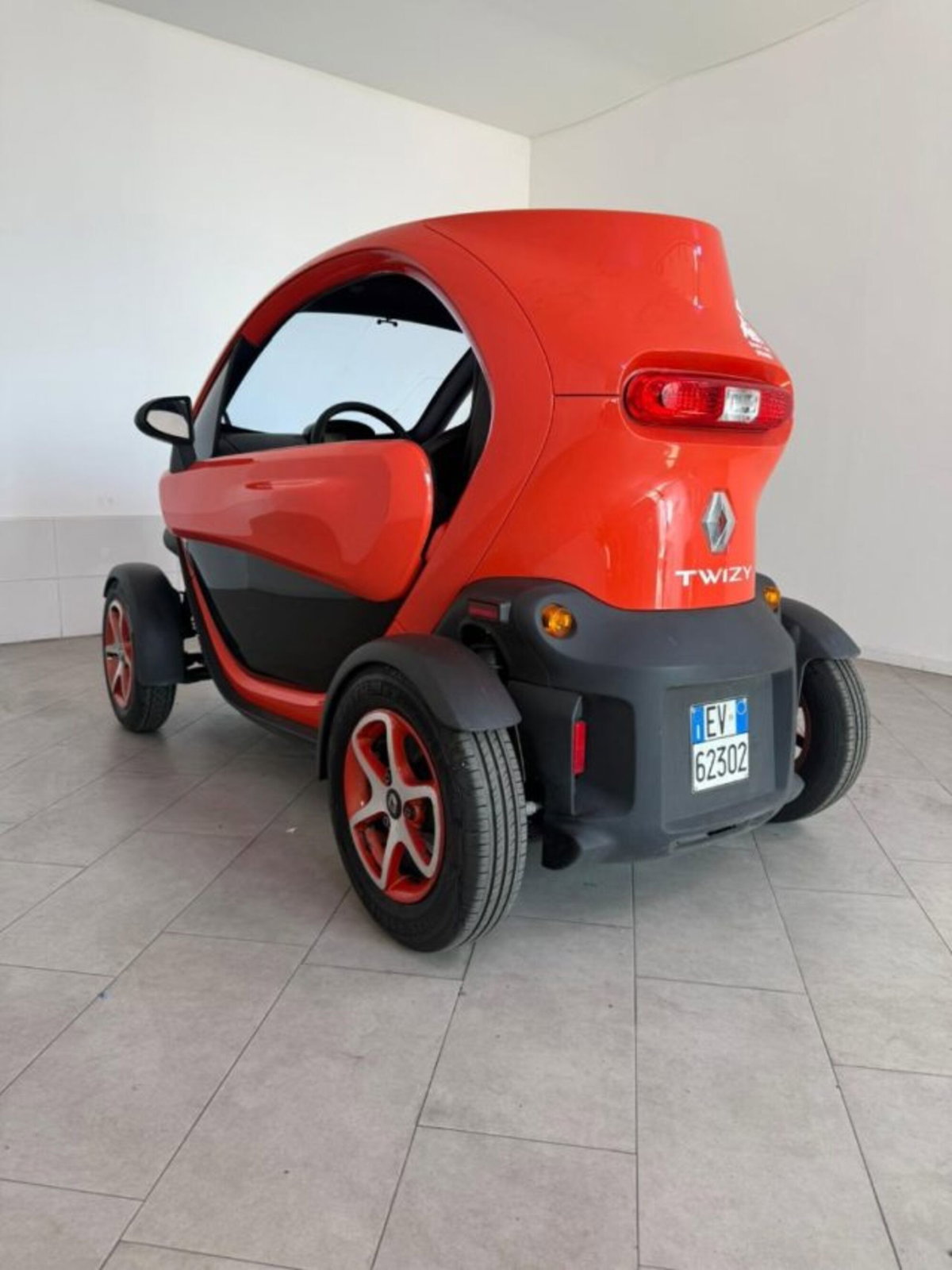 Renault Twizy 80 Life (6)