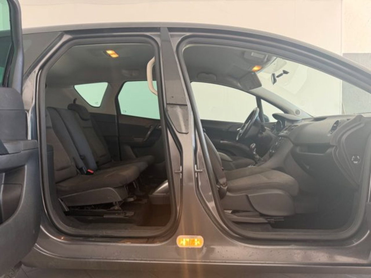 Opel Meriva 1.4 100CV Elective (15)
